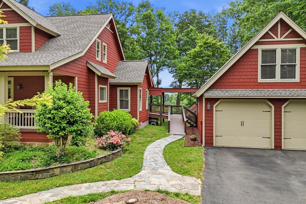1110 Chatsworth Hwy, Ellijay GA 30540 - Photo