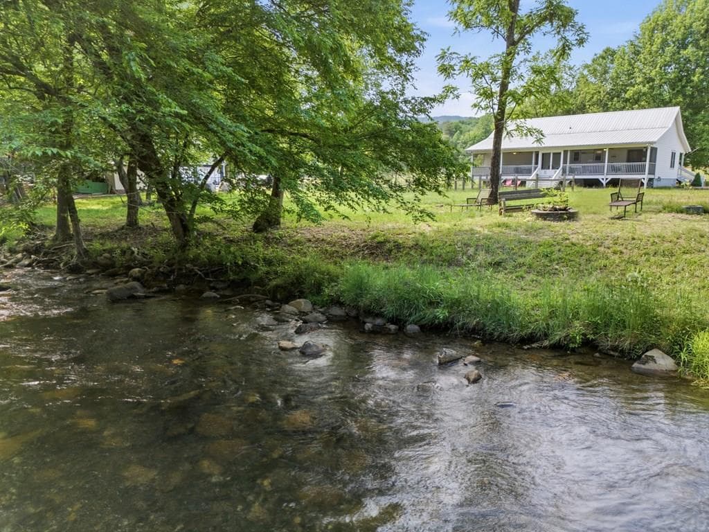 87 Laughing Waters Lane, Hayesville NC 28904 - Primary photo