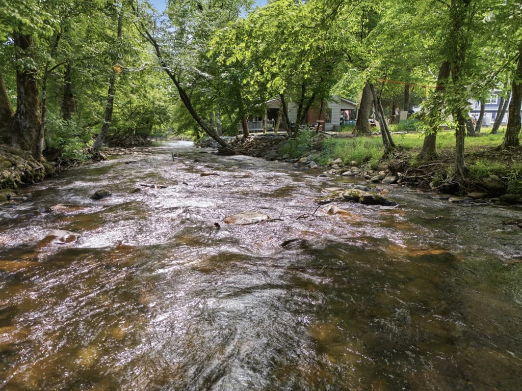 87 Laughing Waters Lane, Hayesville NC 28904 - Photo