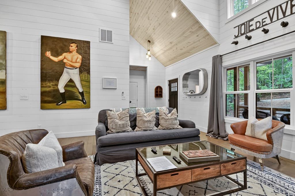 285 Pine Terrace Circle, Blue Ridge GA 30513 - Photo