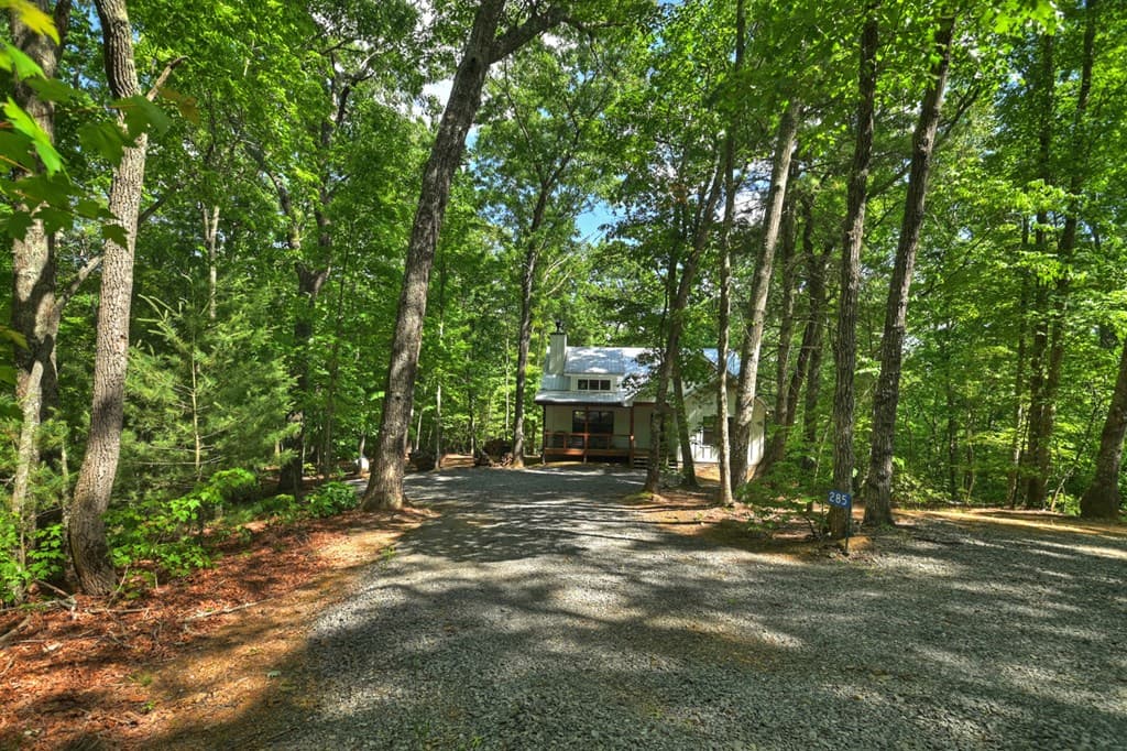 285 Pine Terrace Circle, Blue Ridge GA 30513 - Photo