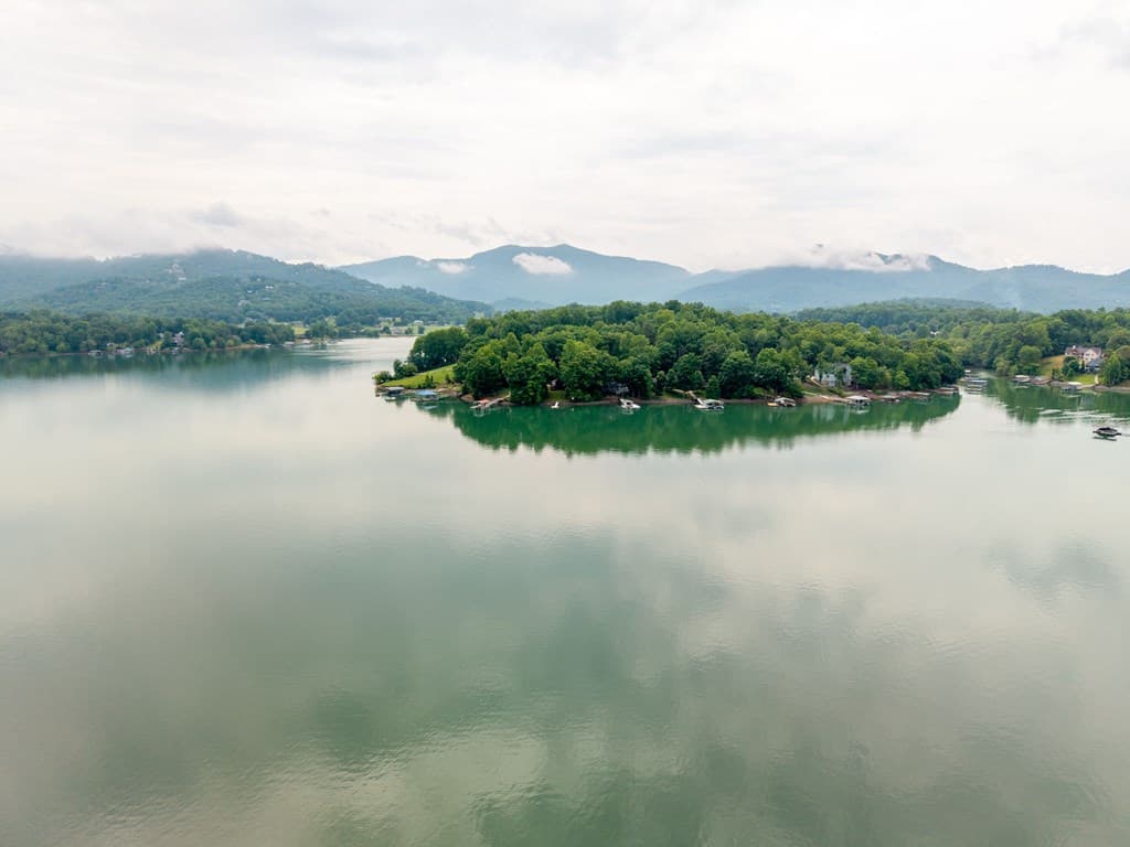 2615 Hidden Valley Road, Hiawassee GA 30546 - Photo