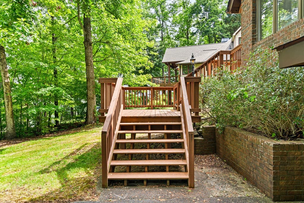 2615 Hidden Valley Road, Hiawassee GA 30546 - Photo