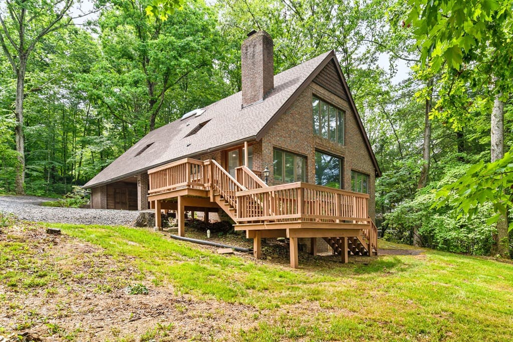 2615 Hidden Valley Road, Hiawassee GA 30546 - Photo