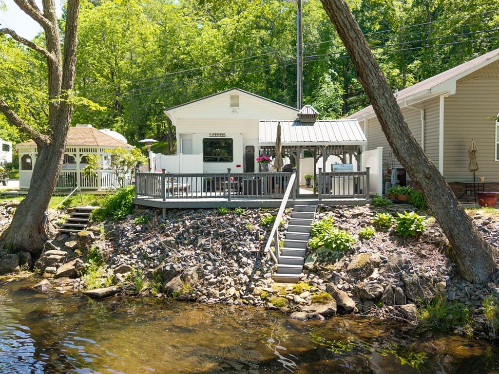 4179 Riverbank Run, Hiawassee GA 30546 - Photo