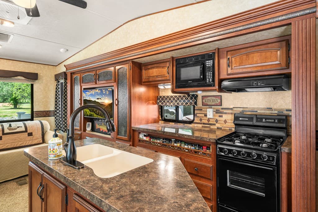 4179 Riverbank Run, Hiawassee GA 30546 - Photo