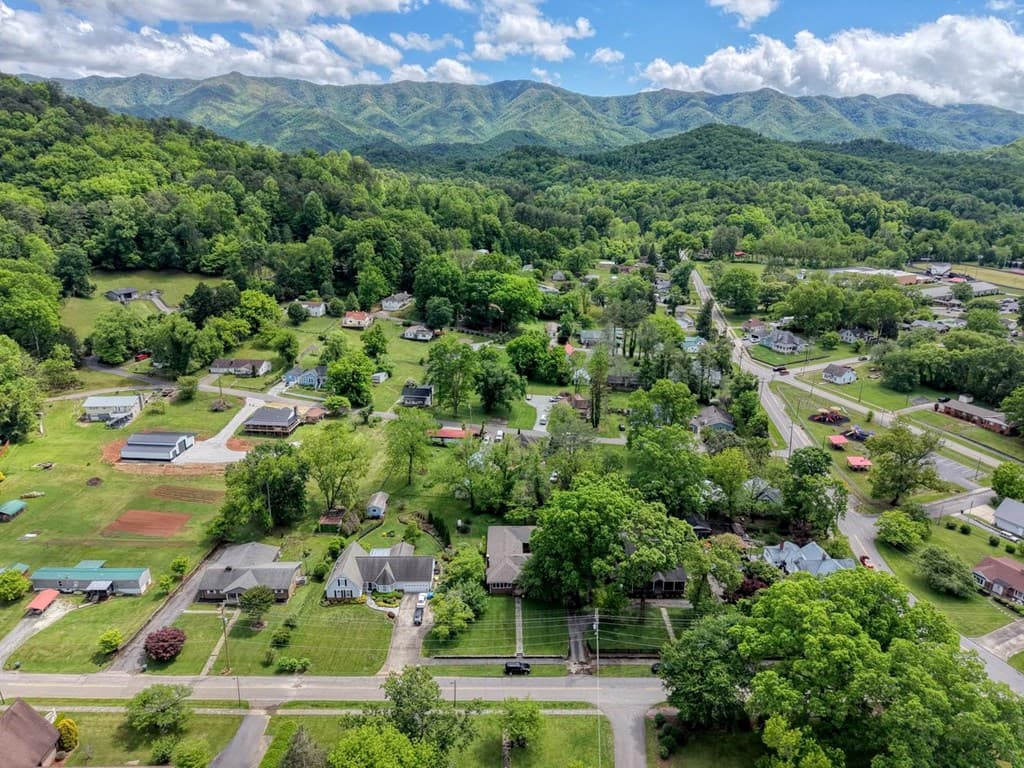 32 Aquone Road, Andrews NC 28901 - Photo
