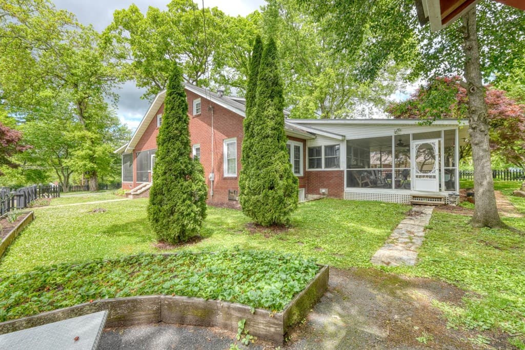 32 Aquone Road, Andrews NC 28901 - Photo
