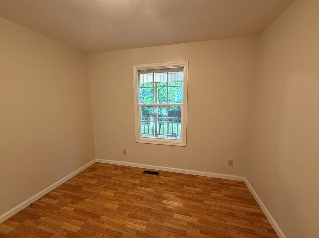 134 Acorn Lane, Warne NC 28909 - Photo