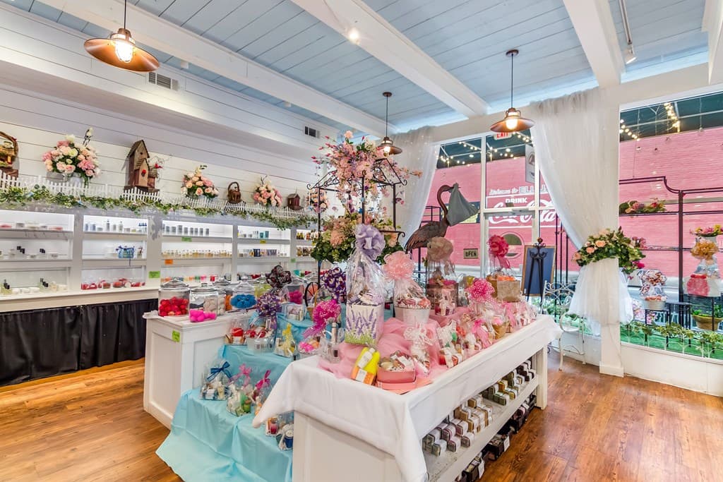 28 N Main Street, Ellijay GA 30540 - Photo
