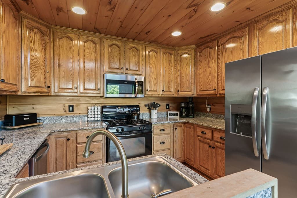 229 Old Mill Pond Road, Mineral Bluff GA 30559 - Photo
