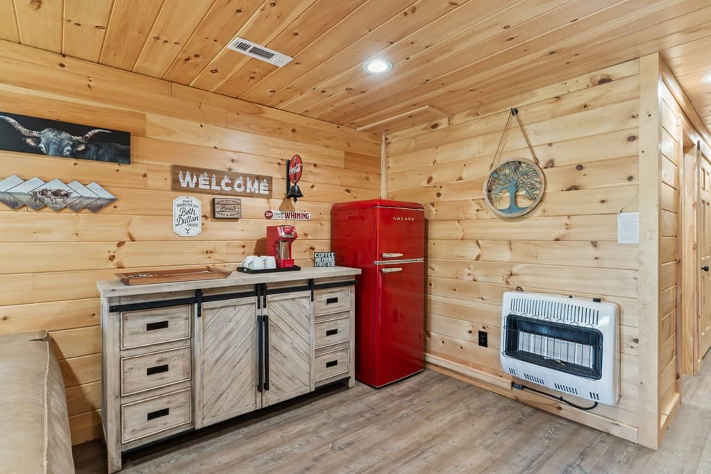 229 Old Mill Pond Road, Mineral Bluff GA 30559 - Photo