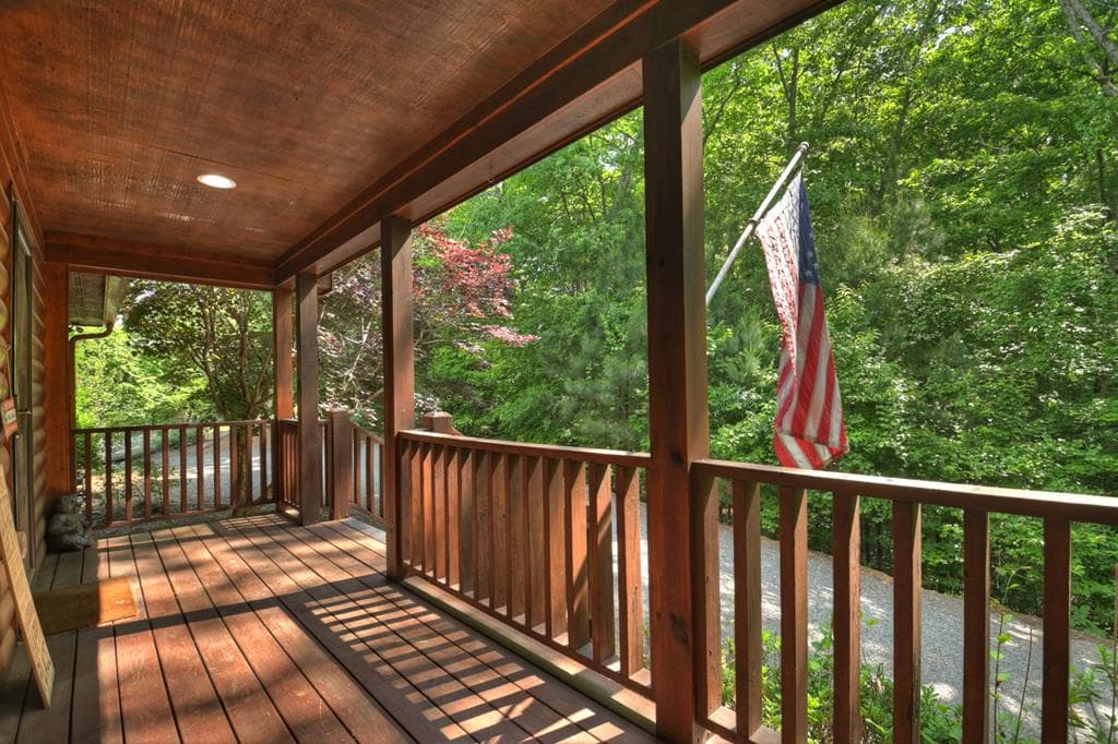 141 Gallery Court, Ellijay GA 30540 - Photo