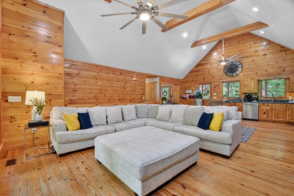 141 Gallery Court, Ellijay GA 30540 - Photo
