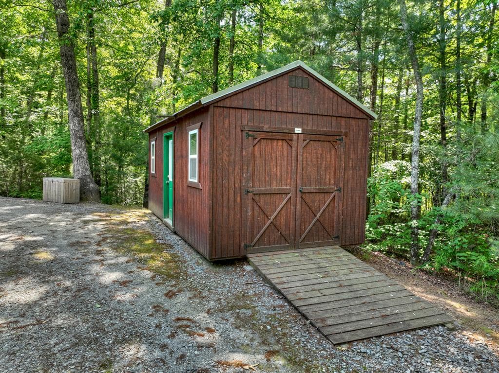 141 Gallery Court, Ellijay GA 30540 - Photo