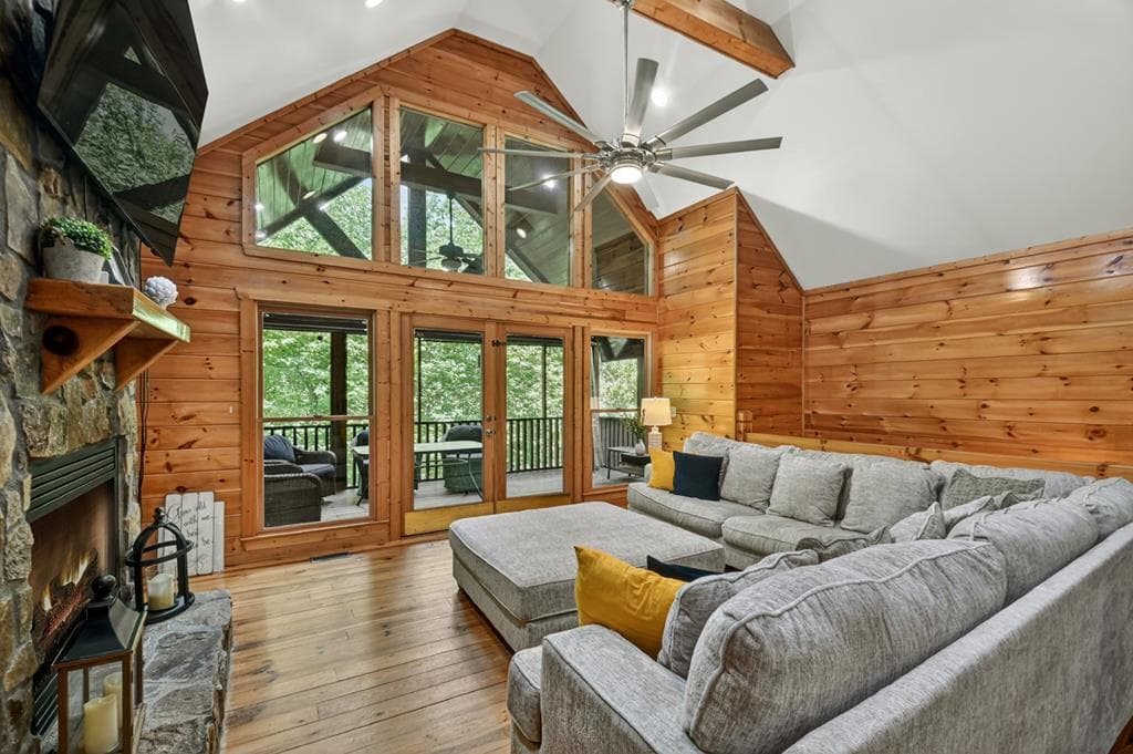 141 Gallery Court, Ellijay GA 30540 - Photo