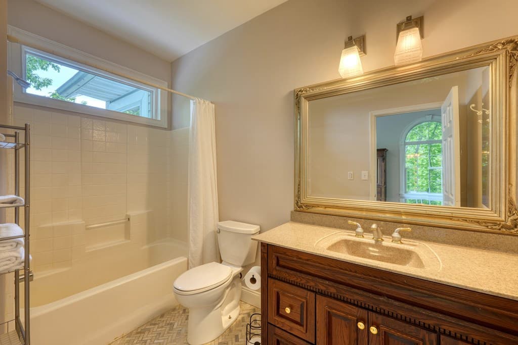860 Ramey Mountain Road, Hiawassee GA 30546 - Photo
