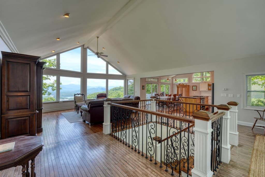 860 Ramey Mountain Road, Hiawassee GA 30546 - Photo