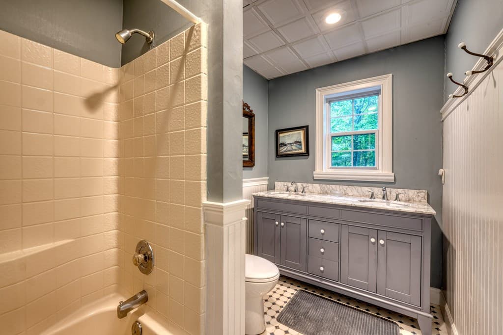 860 Ramey Mountain Road, Hiawassee GA 30546 - Photo