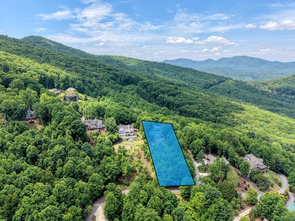 860 Ramey Mountain Road, Hiawassee GA 30546 - Photo
