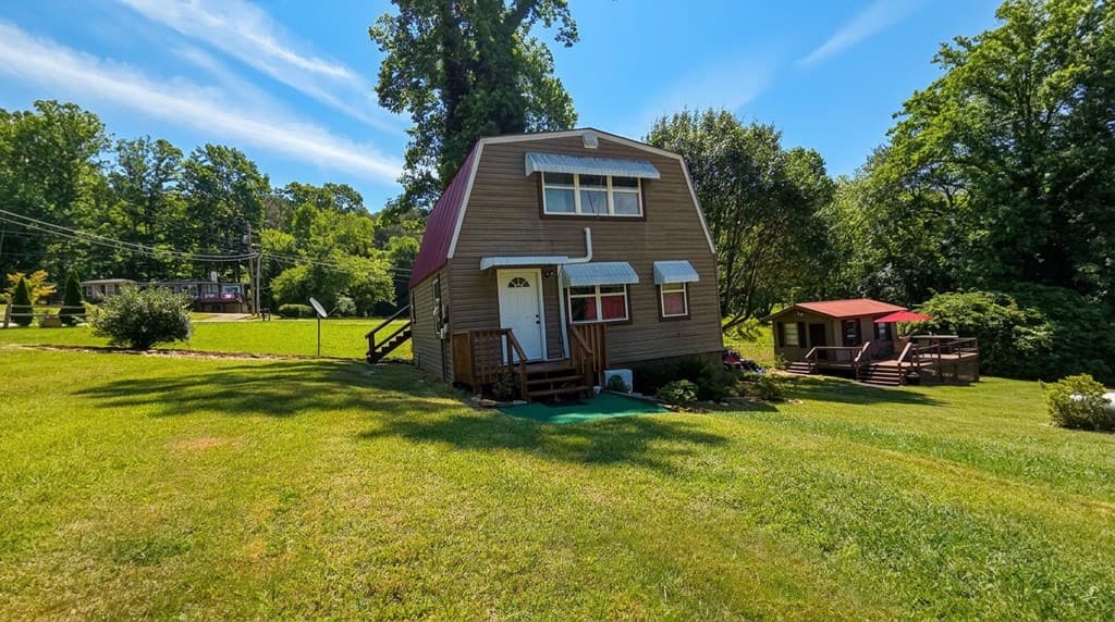 1693 Chatuge Shores, Hiawassee GA 30546 - Photo