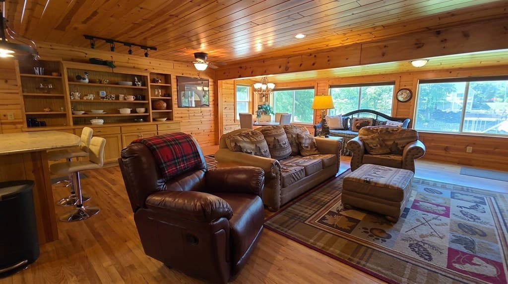 1693 Chatuge Shores, Hiawassee GA 30546 - Photo