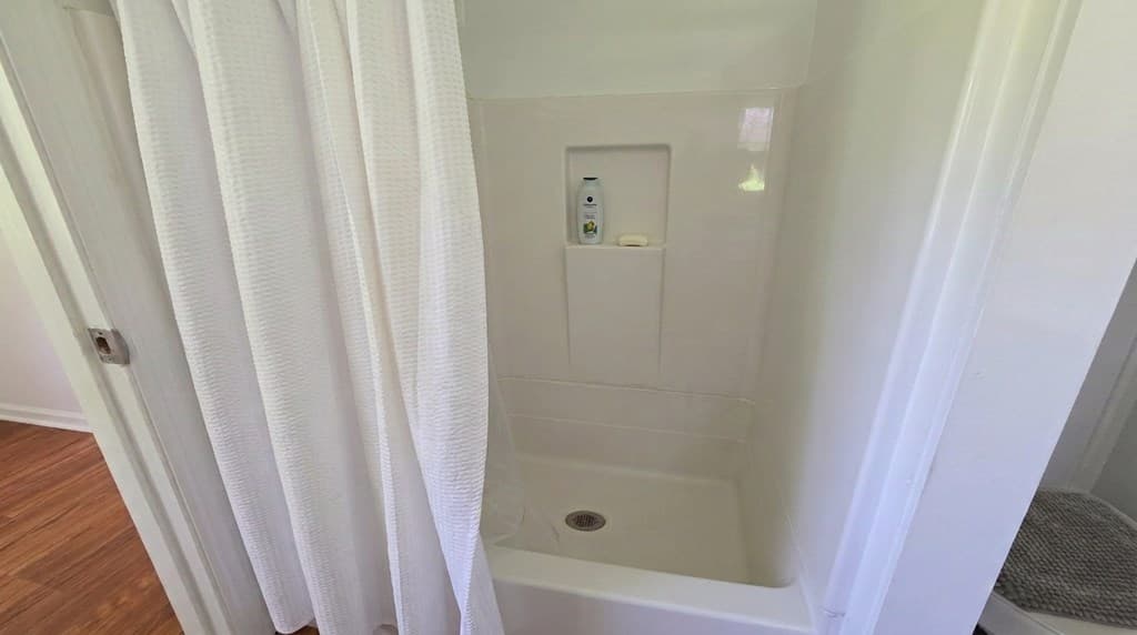 1693 Chatuge Shores, Hiawassee GA 30546 - Photo