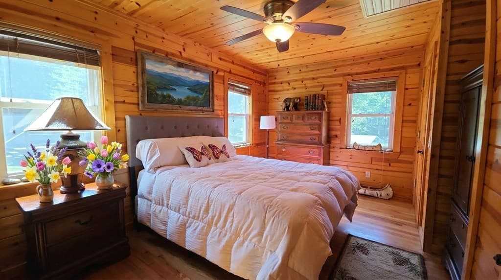 1693 Chatuge Shores, Hiawassee GA 30546 - Photo