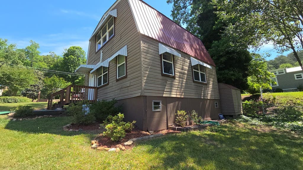1693 Chatuge Shores, Hiawassee GA 30546 - Photo