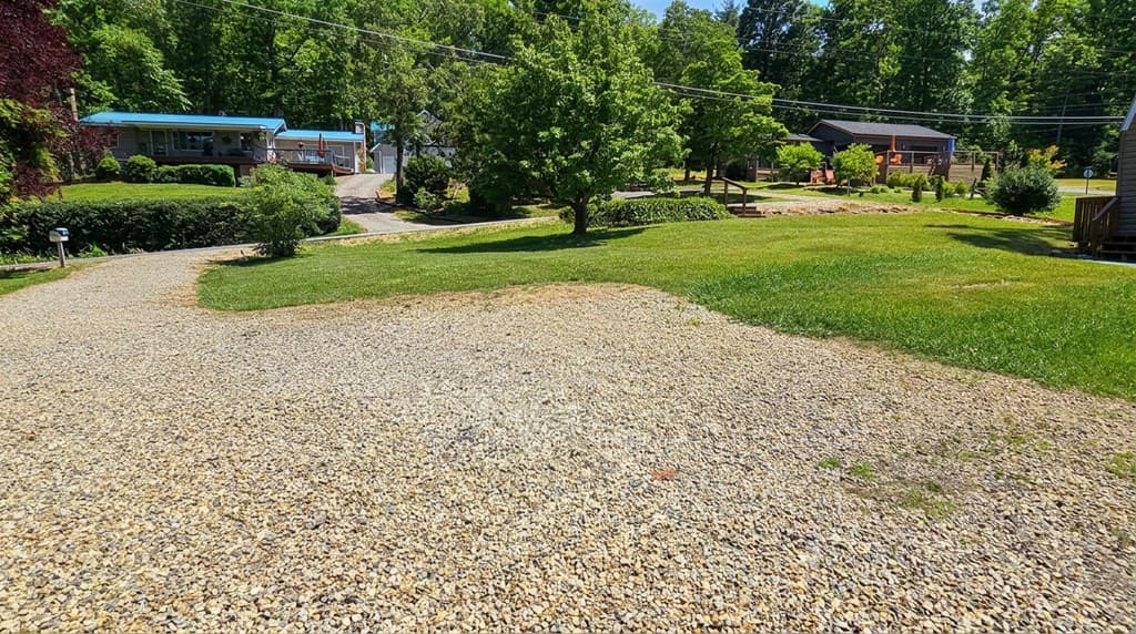 1693 Chatuge Shores, Hiawassee GA 30546 - Photo
