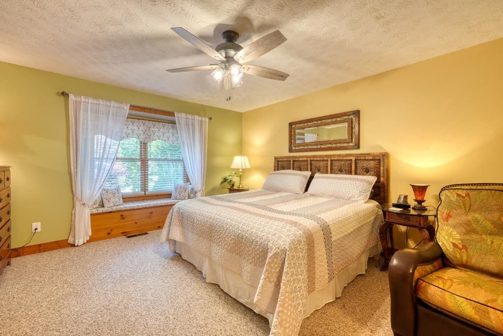 436 Long View Drive, Hiawassee GA 30546 - Photo