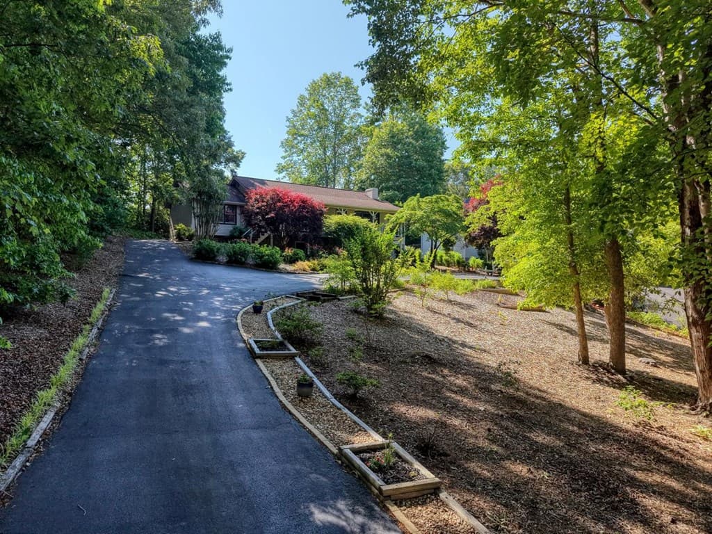 436 Long View Drive, Hiawassee GA 30546 - Photo
