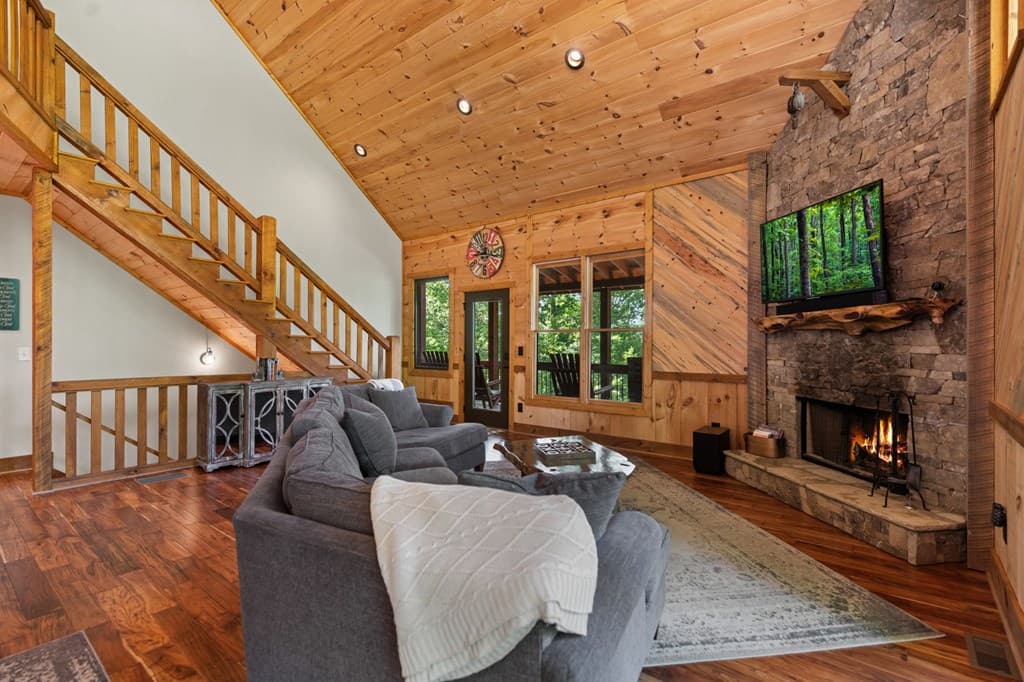 279 River Escape Drive, Ellijay GA 30540 - Photo