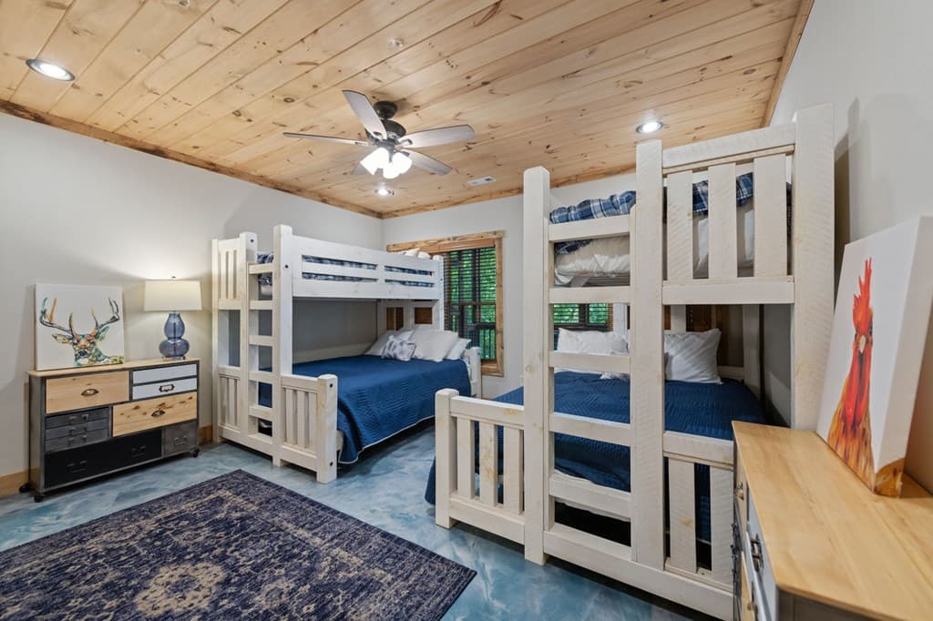 279 River Escape Drive, Ellijay GA 30540 - Photo
