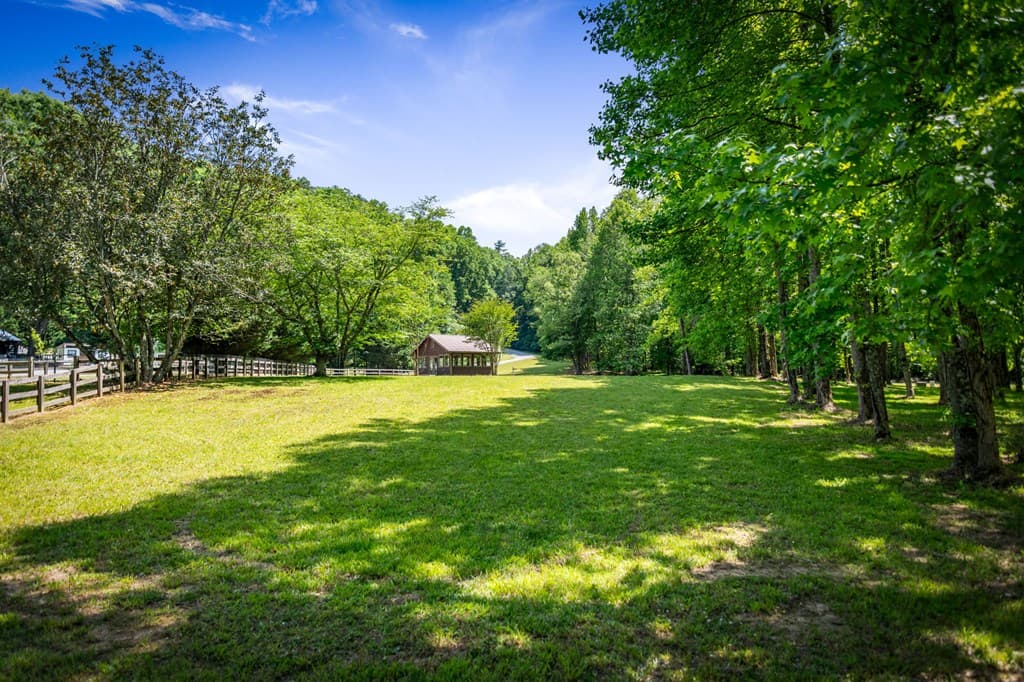 279 River Escape Drive, Ellijay GA 30540 - Photo