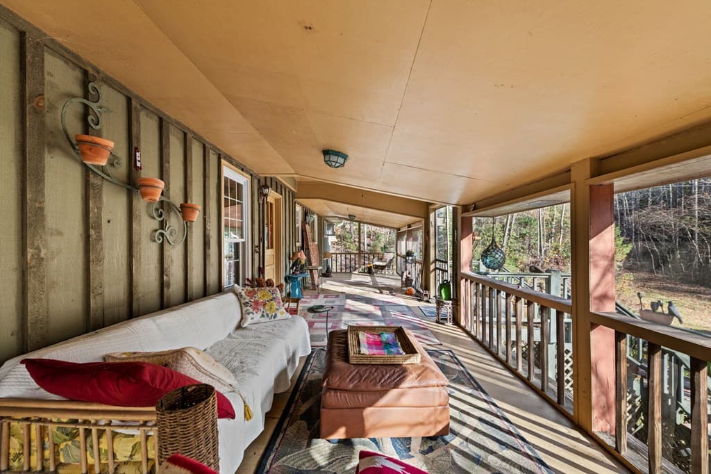 208 Bullen Gap Road, Blue Ridge GA 30513 - Photo