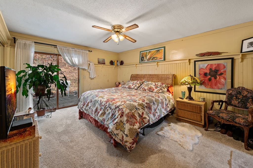 208 Bullen Gap Road, Blue Ridge GA 30513 - Photo