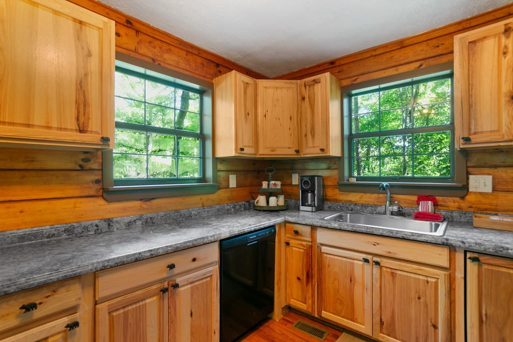 488 S Lemmon Lane, Ellijay GA 30540 - Photo