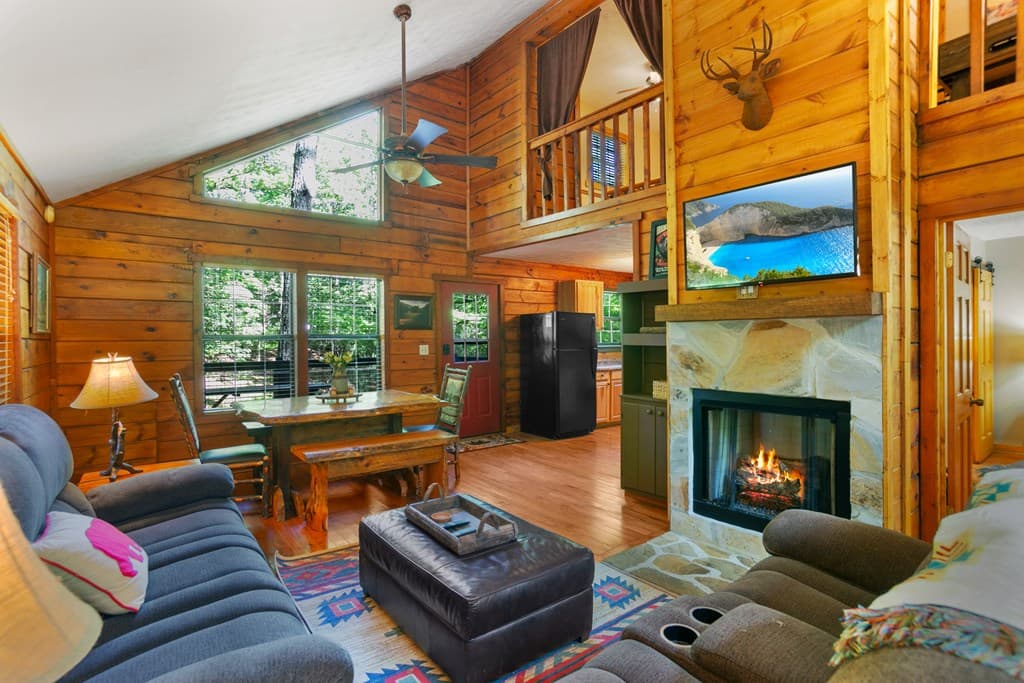 488 S Lemmon Lane, Ellijay GA 30540 - Photo