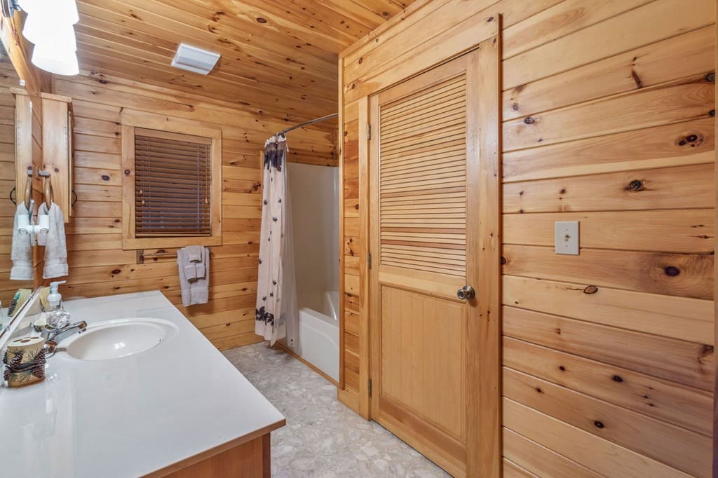 220 Blue Ridge Trails, Morganton GA 30560 - Photo