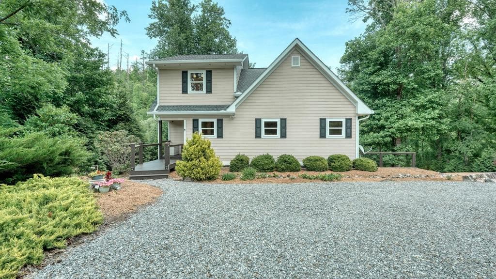 515 Barlow Fields Drive, Hayesville NC 28904 - Photo