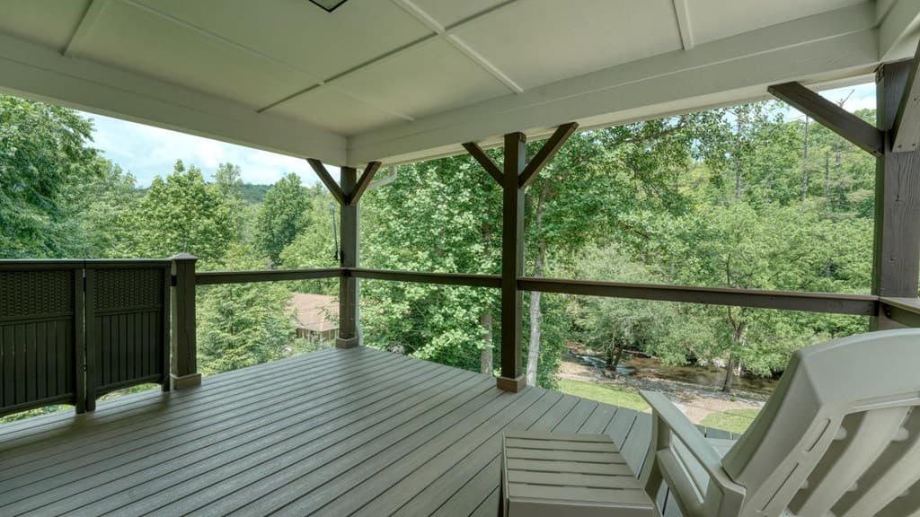 515 Barlow Fields Drive, Hayesville NC 28904 - Photo