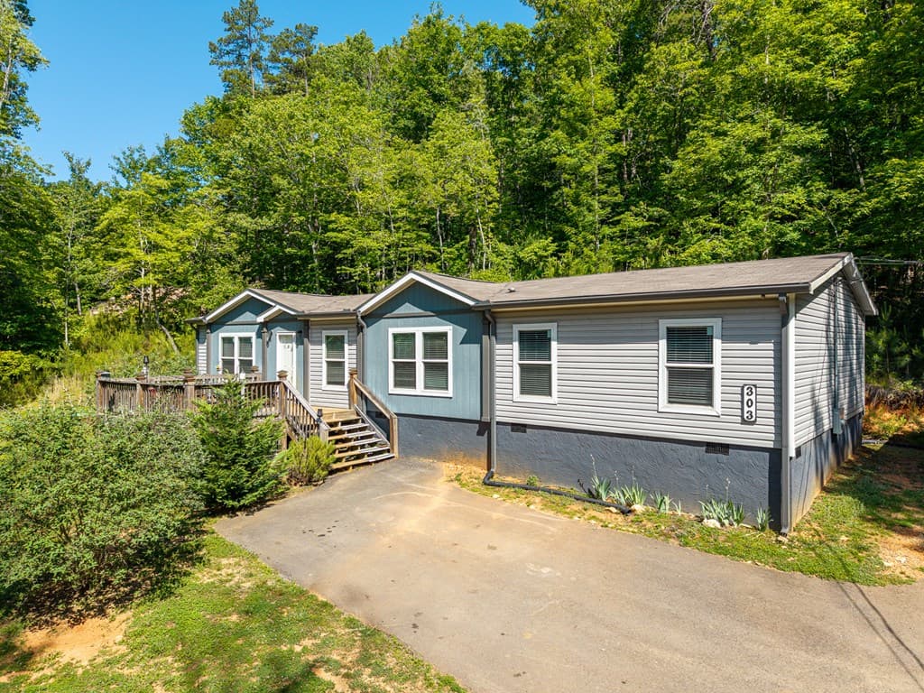303 Rose Wood Lane, Ellijay GA 30540 - Photo
