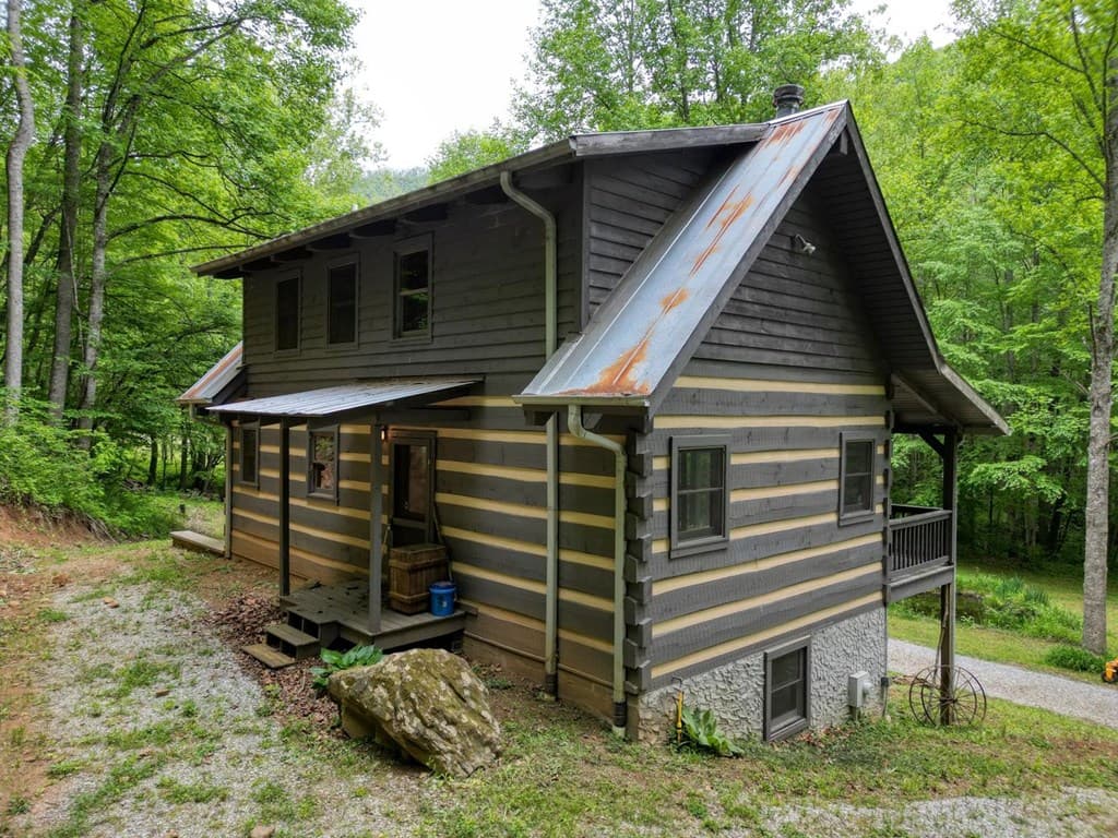 180 Dream Catcher Cove, Hayesville NC 28904 - Photo
