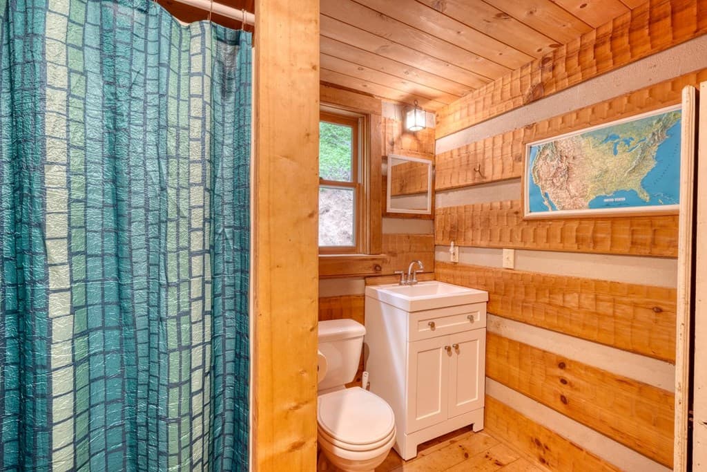 180 Dream Catcher Cove, Hayesville NC 28904 - Photo