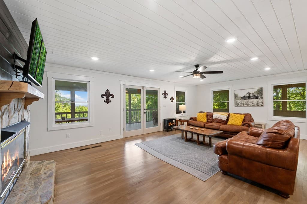 760 River Bend Lane, Blue Ridge GA 30513 - Photo