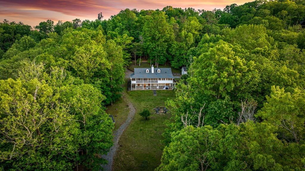 760 River Bend Lane, Blue Ridge GA 30513 - Photo
