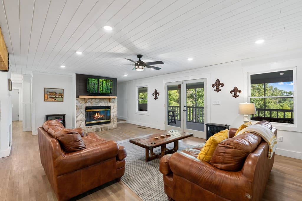760 River Bend Lane, Blue Ridge GA 30513 - Photo