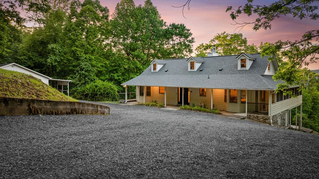 760 River Bend Lane, Blue Ridge GA 30513 - Photo