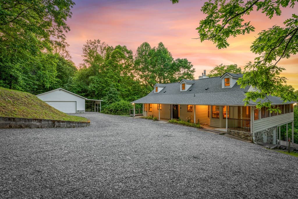 760 River Bend Lane, Blue Ridge GA 30513 - Photo